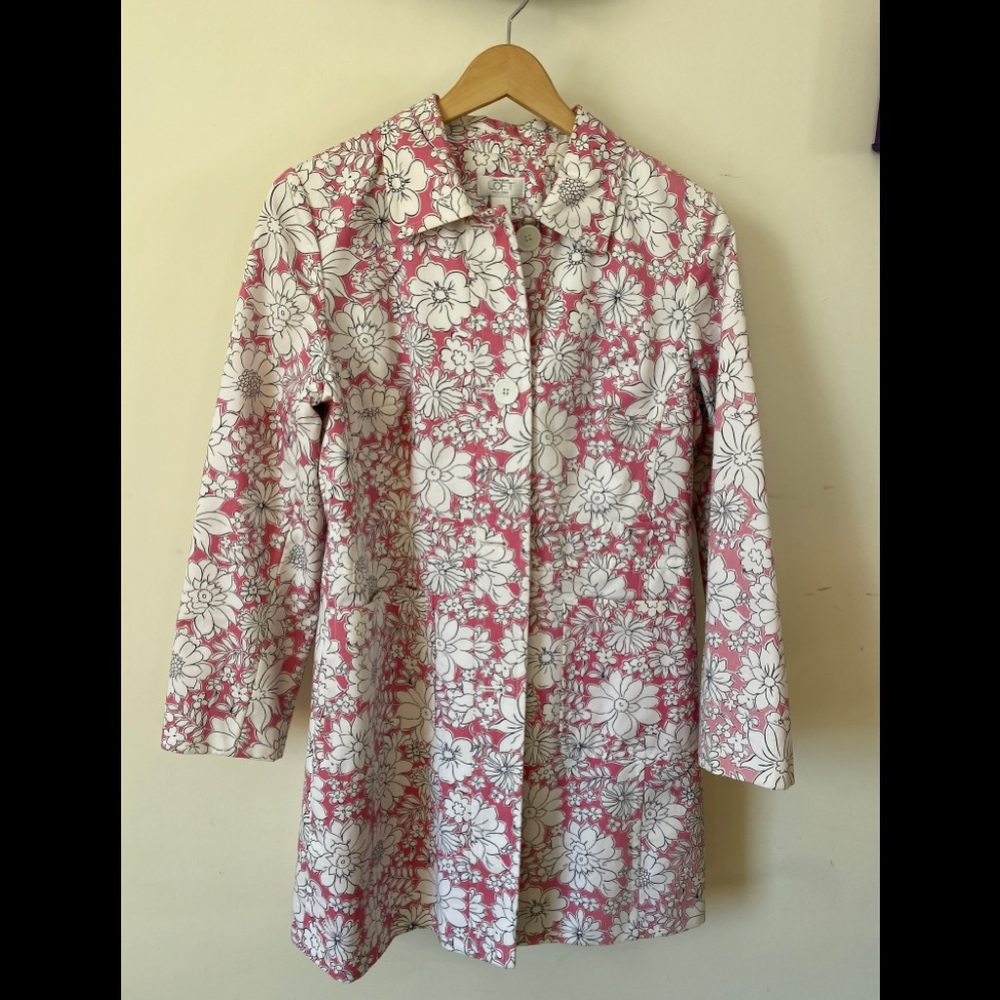 Ann Taylor-Loft ..Spring/Summer Coat-lined 12p